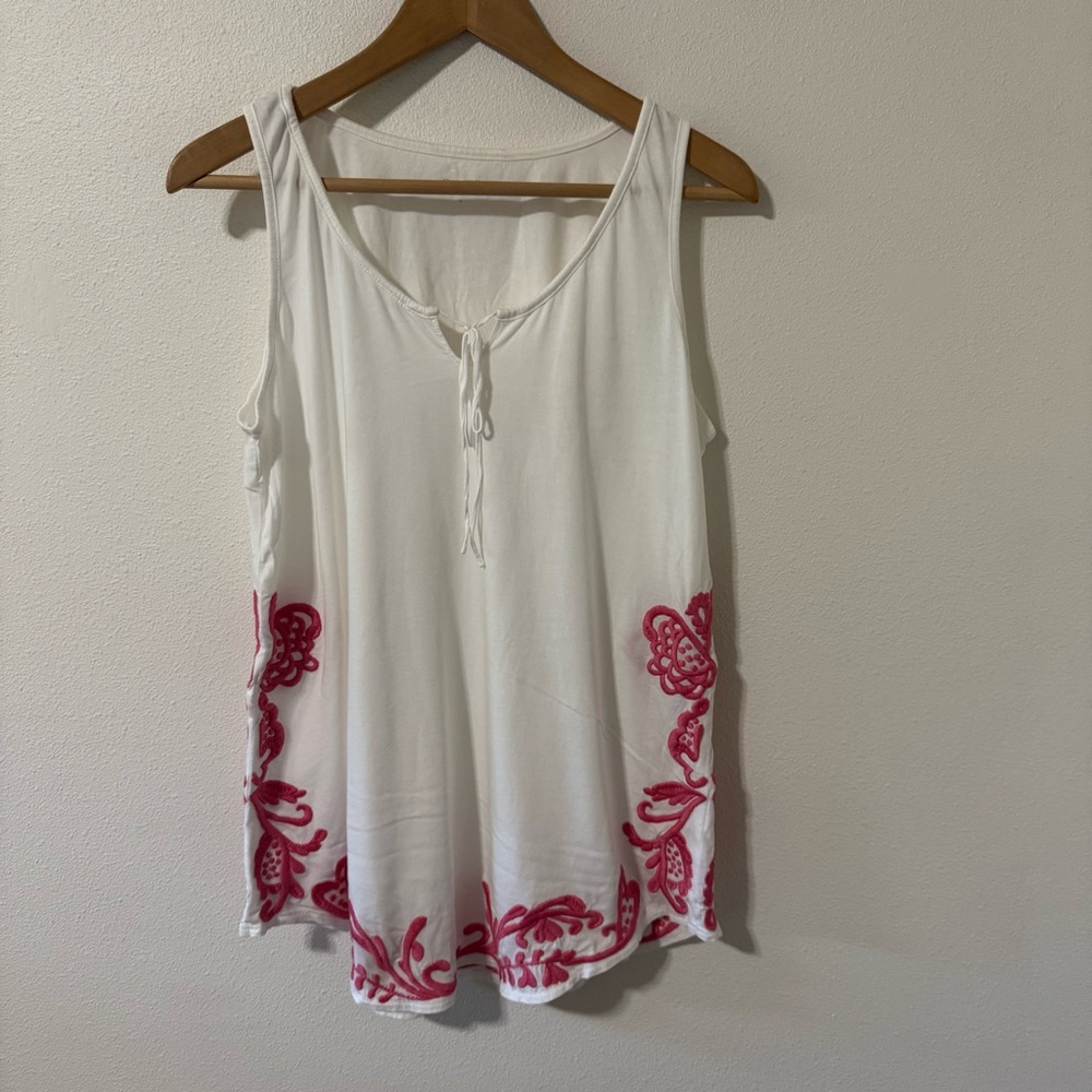 Garnet Hill Bohemian Embroidered Tank Top White Pink Scoop Neck Tie-Large
